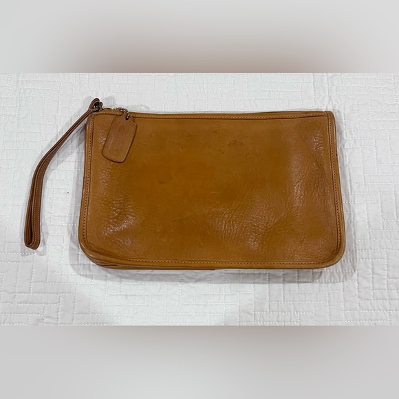 Coach Handbags - COACH :: CLUTCH